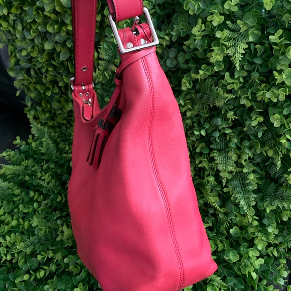 Pre-owned✨ Coach Legacy Leather Duffle Coral Pink - Picture 3 of 8